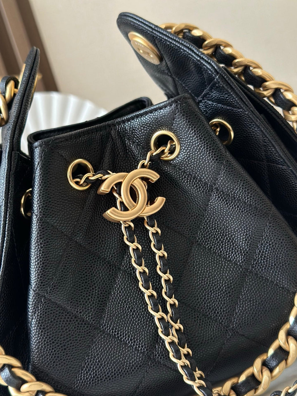 CHANEL 25S HOBO BAG 22 IN BLACK CAVIAR CALFSKIN GOLD HARDWARE