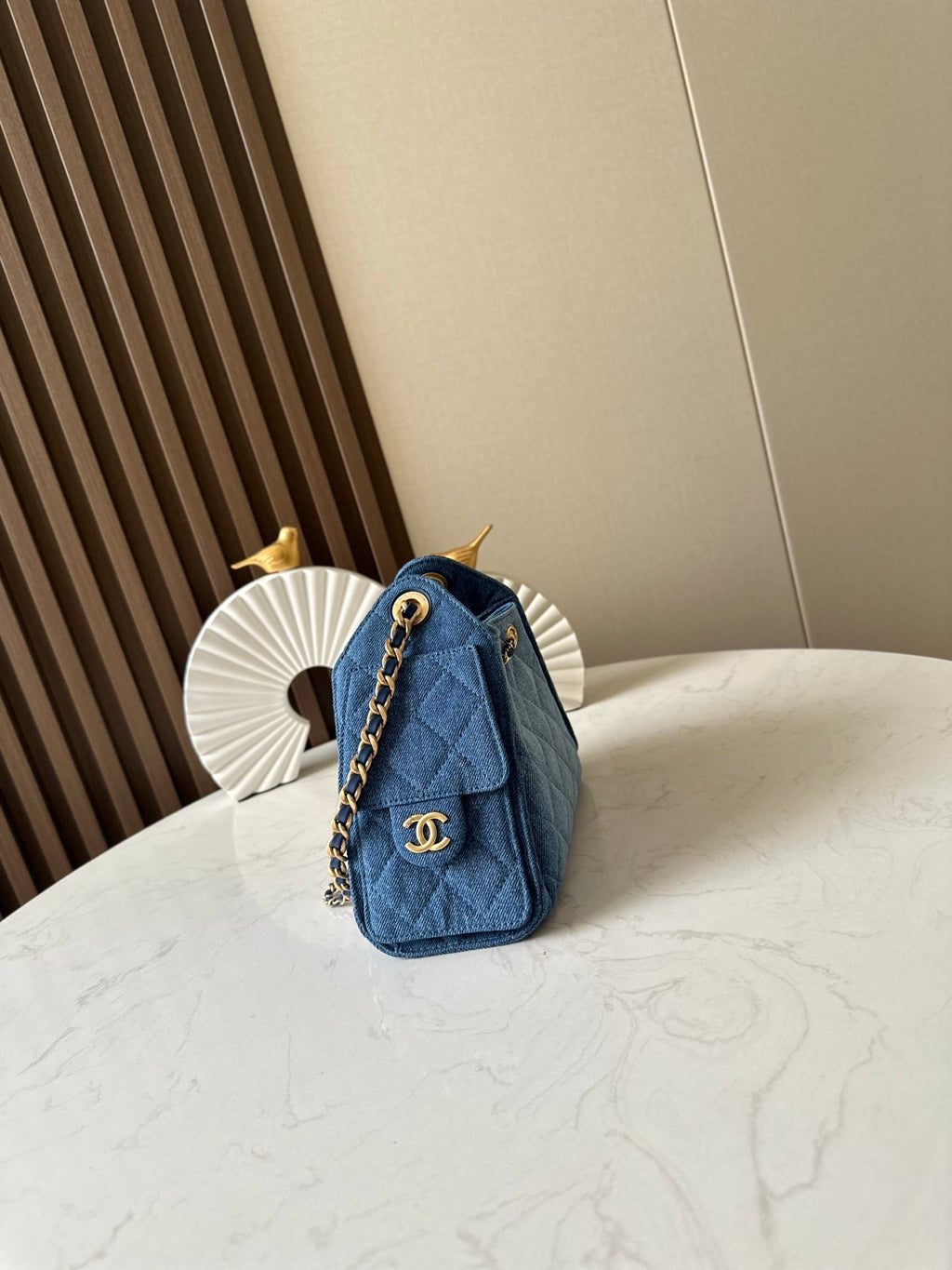 CHANEL 25S HOBO BAG 22 IN BLUE DENIM GOLD HARDWARE