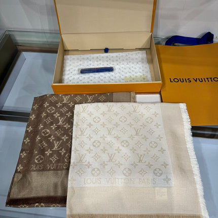 LV SCARF 140 CM IN WOOL MIX SILK 693014