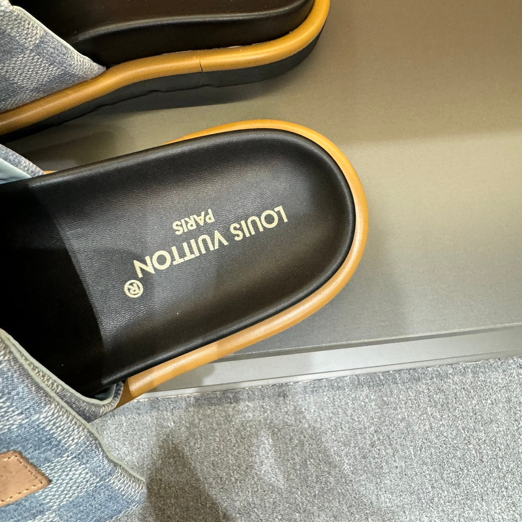LV VELCRO SLIPPERS LIGHT BLUE DAMIER MONOGRAM JACQUARD