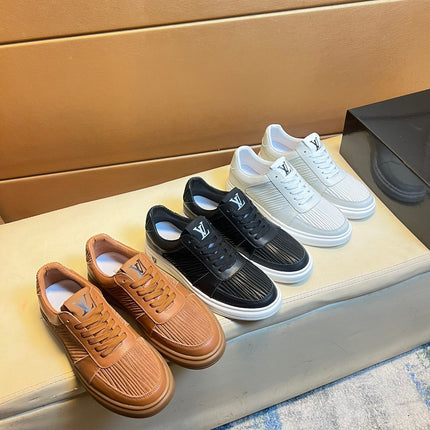 LV SNEAKERS IN BLACK CALFSKIN AND SUEDE
