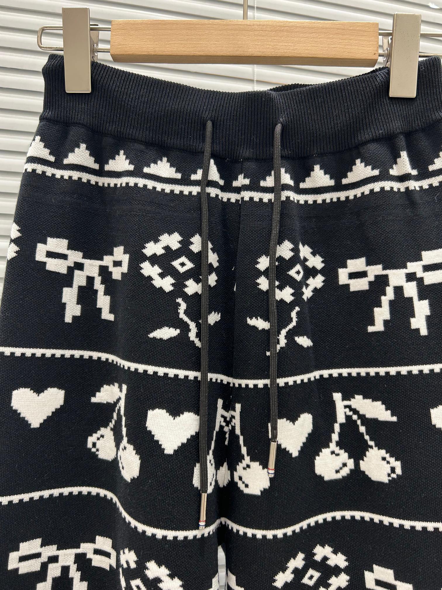 TOP AND STRAIGHT-LEG PANTS SET 25232