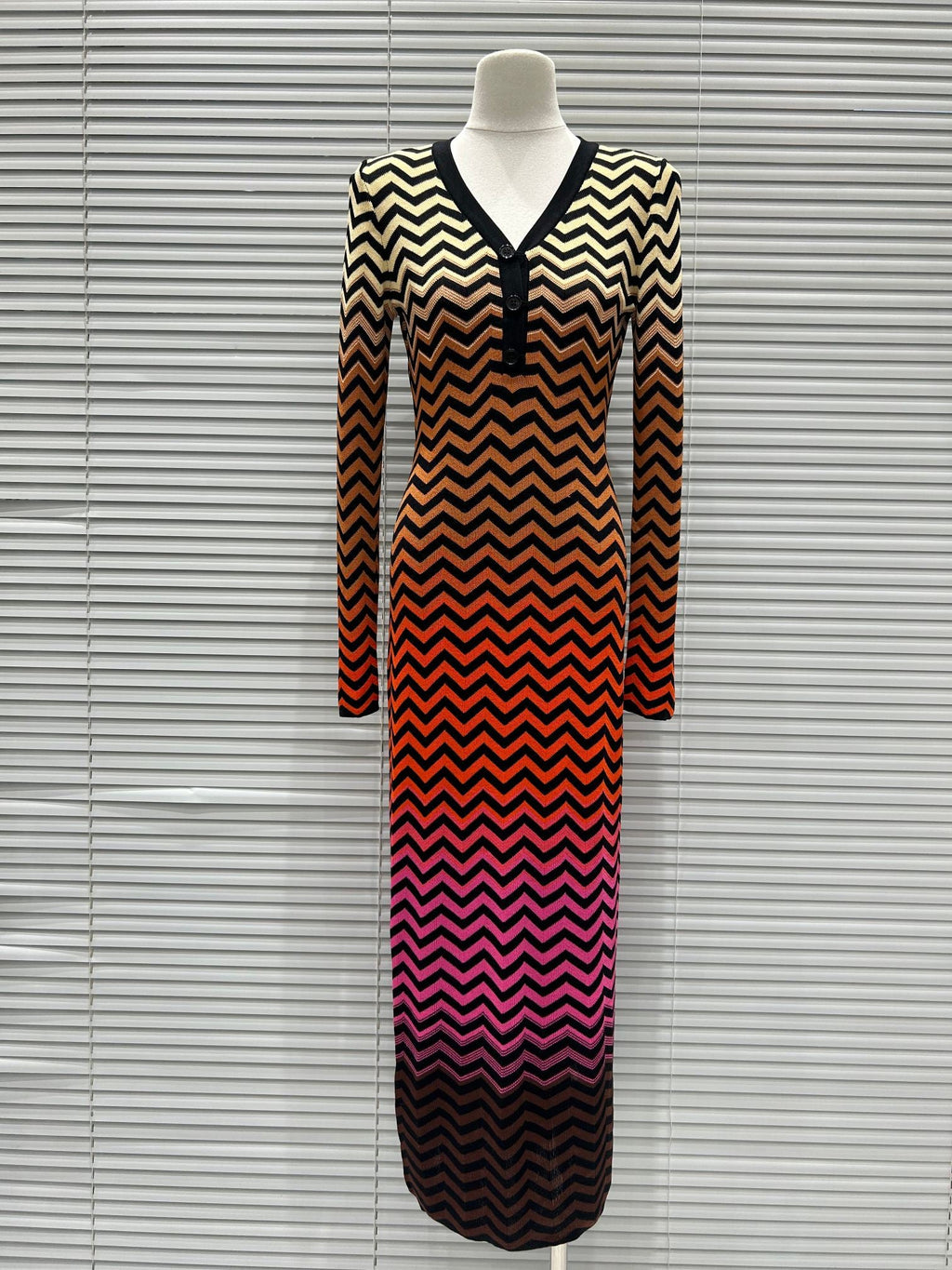 DRESS 25260 STYLE 3