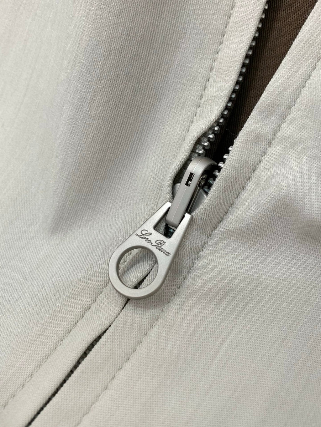 LORO PIANA 26S REVERSIBLE ZIP UP VEST 741