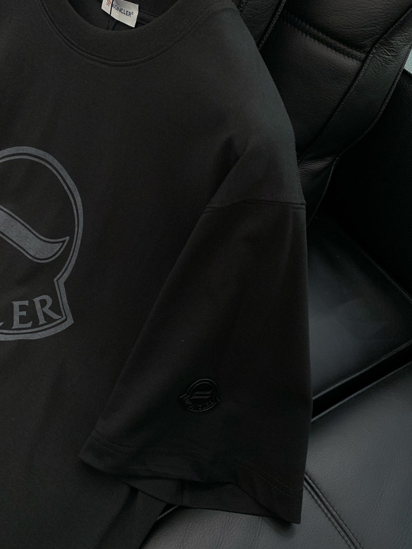 MONCLER 26S T-SHIRT 510
