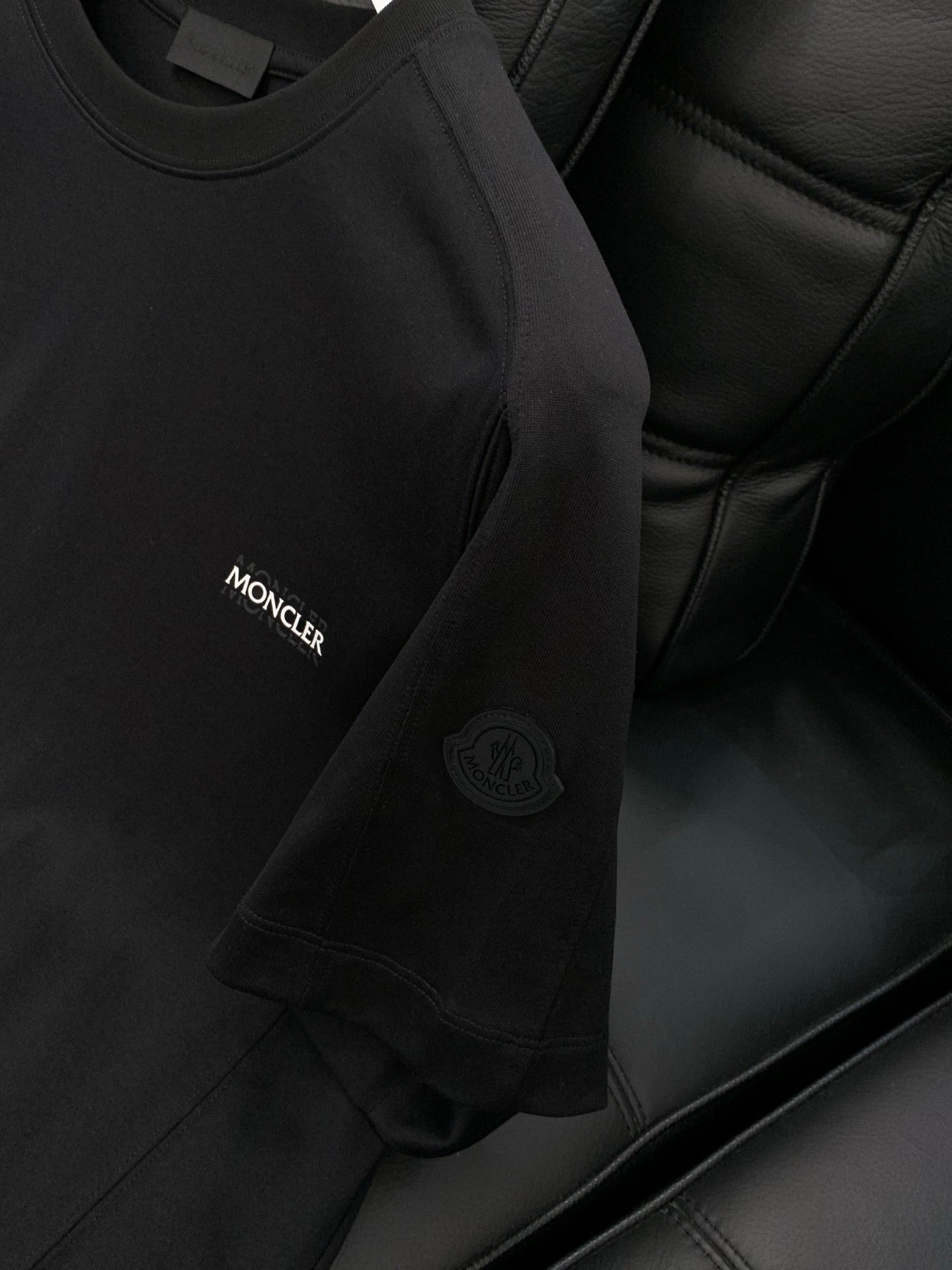 MONCLER 26S SHORT SLEEVE T-SHIRT 639