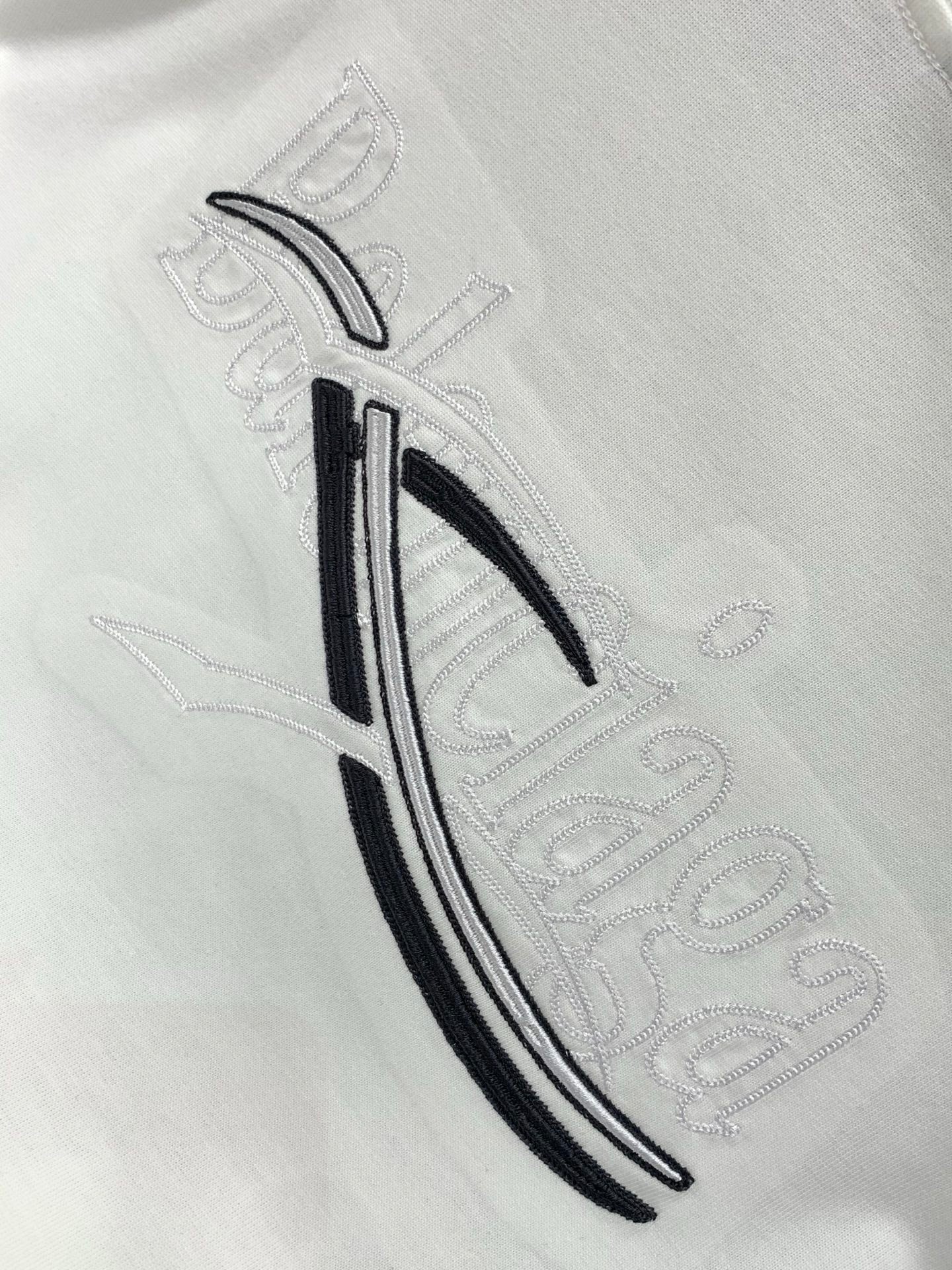 BALENCIAGA 26S SHORT SLEEVE T-SHIRT 173