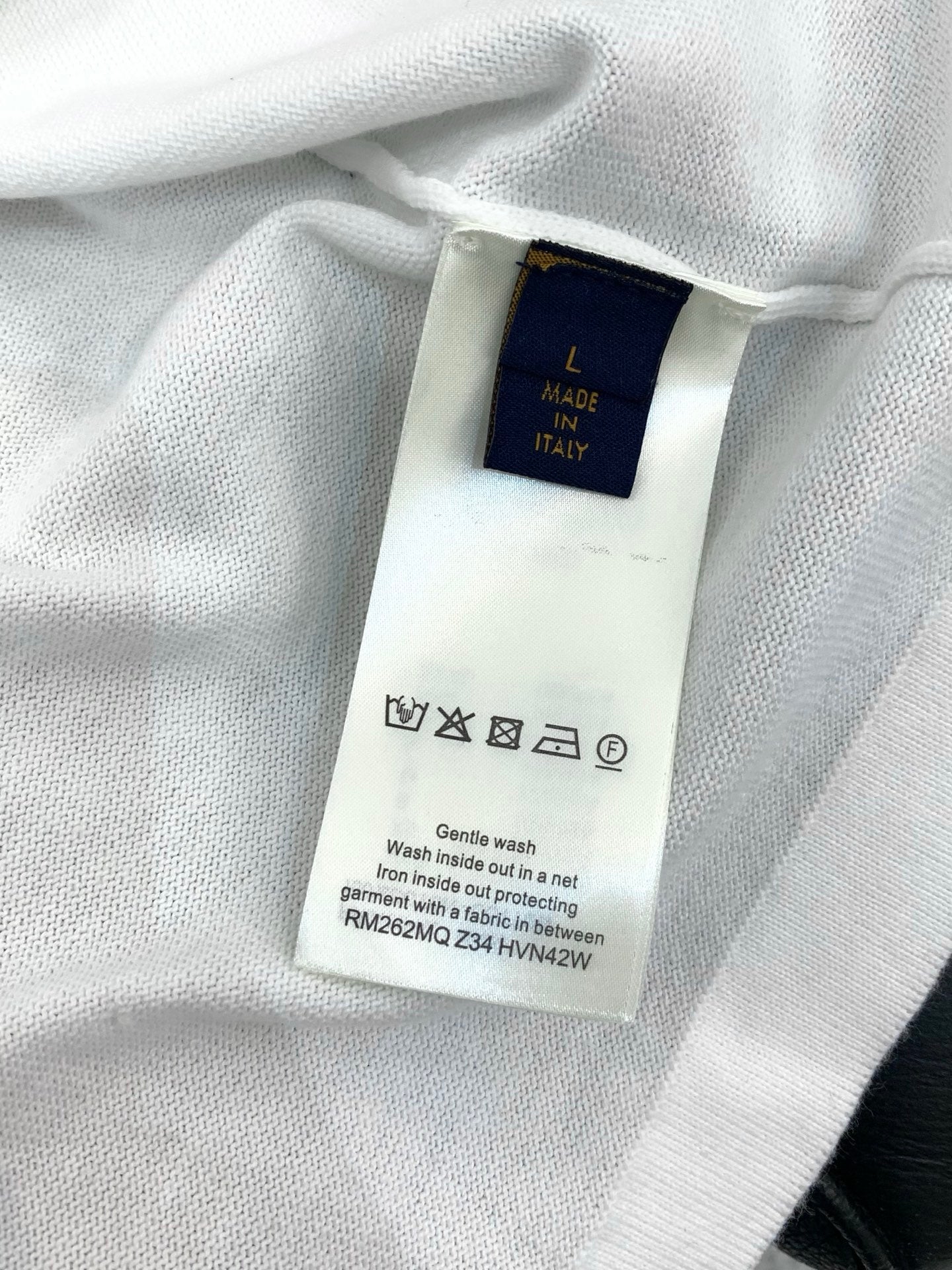 LV 26S T-SHIRT STYLE 210