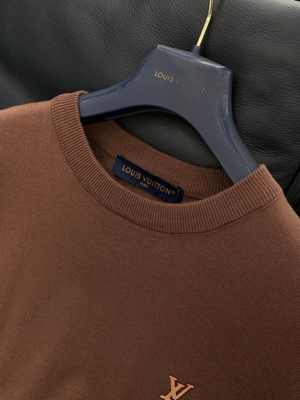 LV 26S T-SHIRT STYLE 211