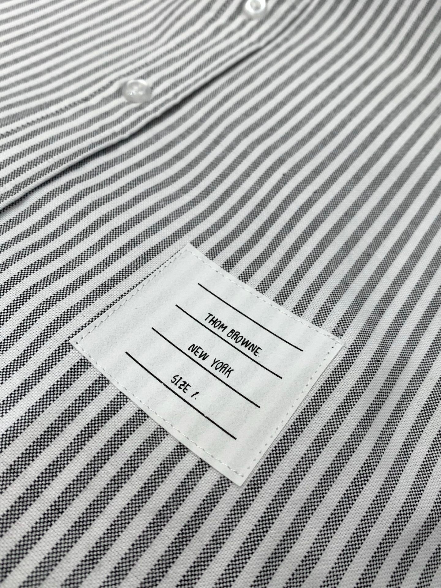 THOM 26S SHORT-SLEEVED SHIRT STYLE 133