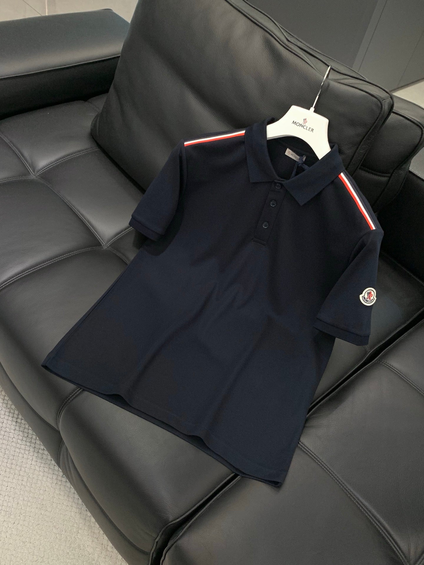 MONCLER 26S POLO SHIRT 588
