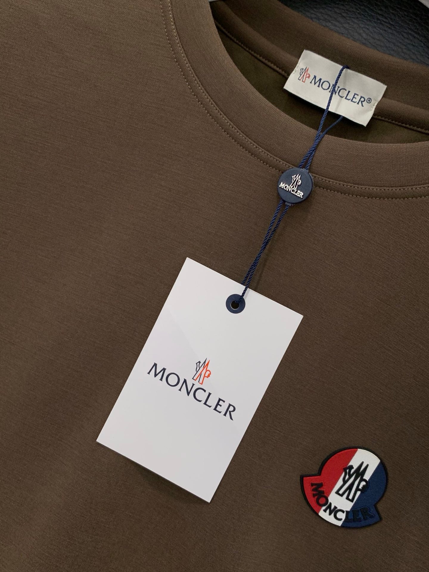 MONCLER 26S SHORT SLEEVE SET 560