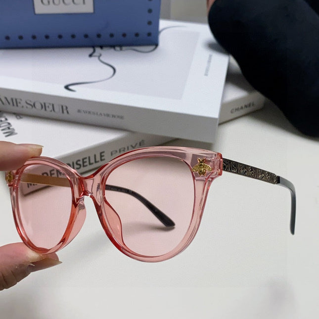 BEE EMBELLISHED BUTTERFLY FRAME SUNGLASSES 570242 IN ACETATE