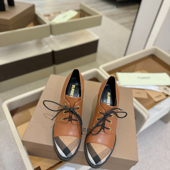 BURBERRY 26S LACE-UP HIGH HEELS 95 MM IN BROWN CALFSKIN