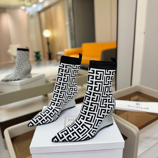 BALMAIN 26S BOOT 75 MM IN BLACK AND WHITE FLYKNIT