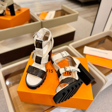 LV 26S STAR TRAIL HEELS 100 MM IN CREAM WHITE AND BROWN CALFSKIN
