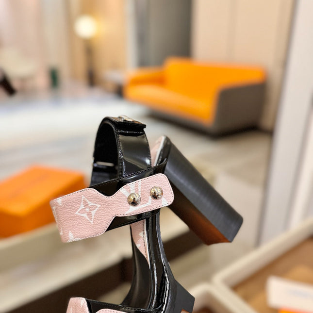 LV 26S HIGH HEEL SANDALS 100 MM IN LIGHT PINK AND BLACK CALFSKIN