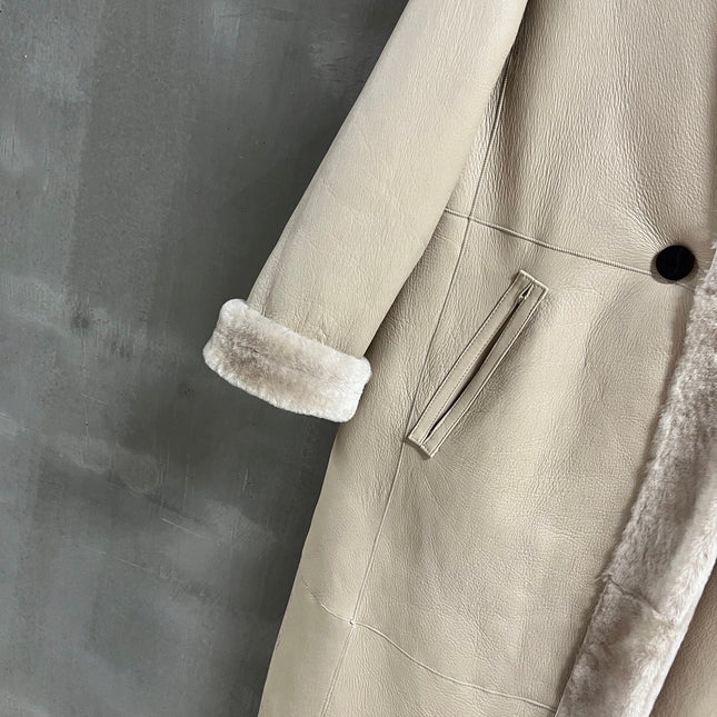 MIUMIU LEATHER JACKET STYLE 548