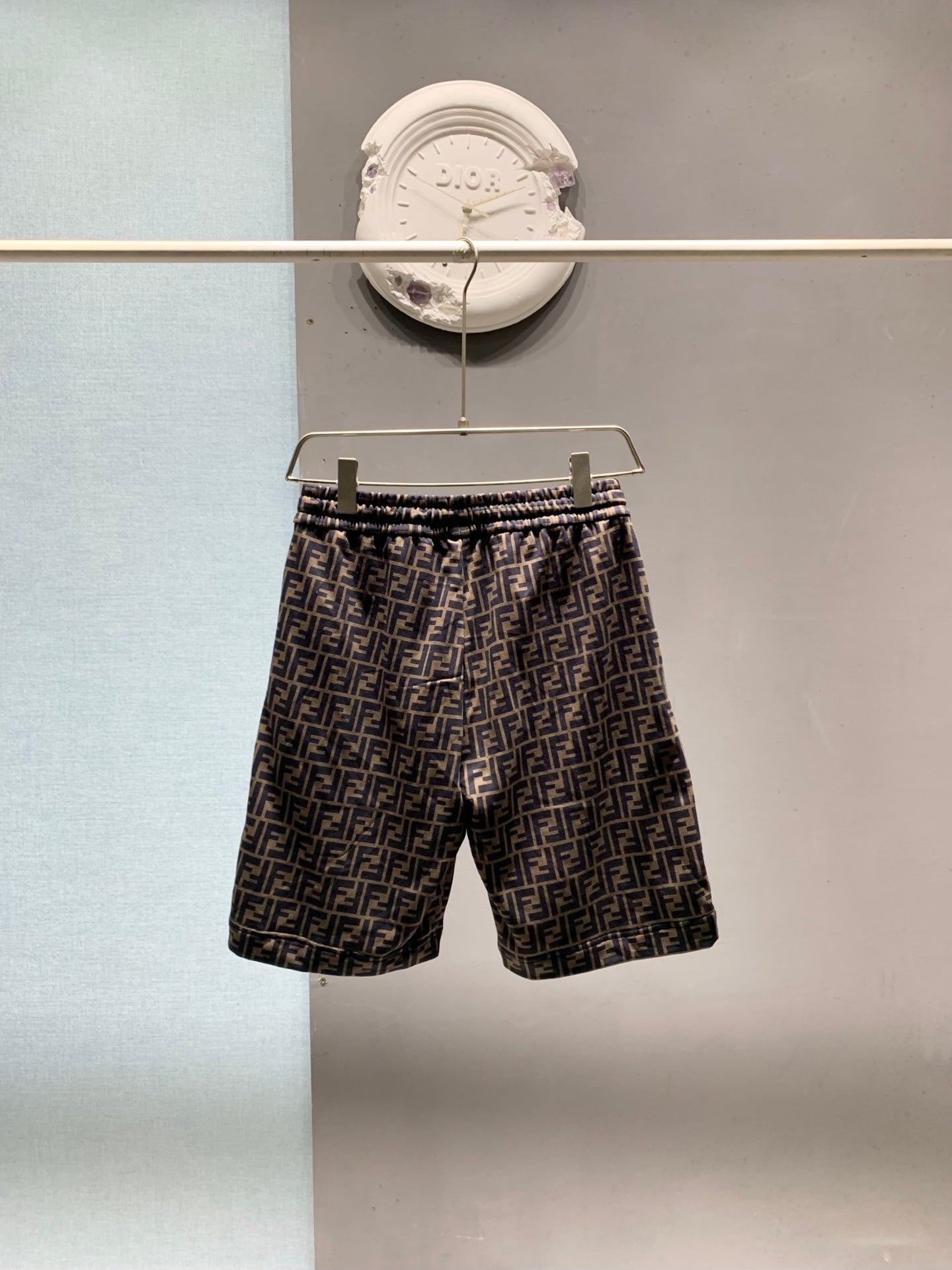 FENDI 26S SHORTS 002