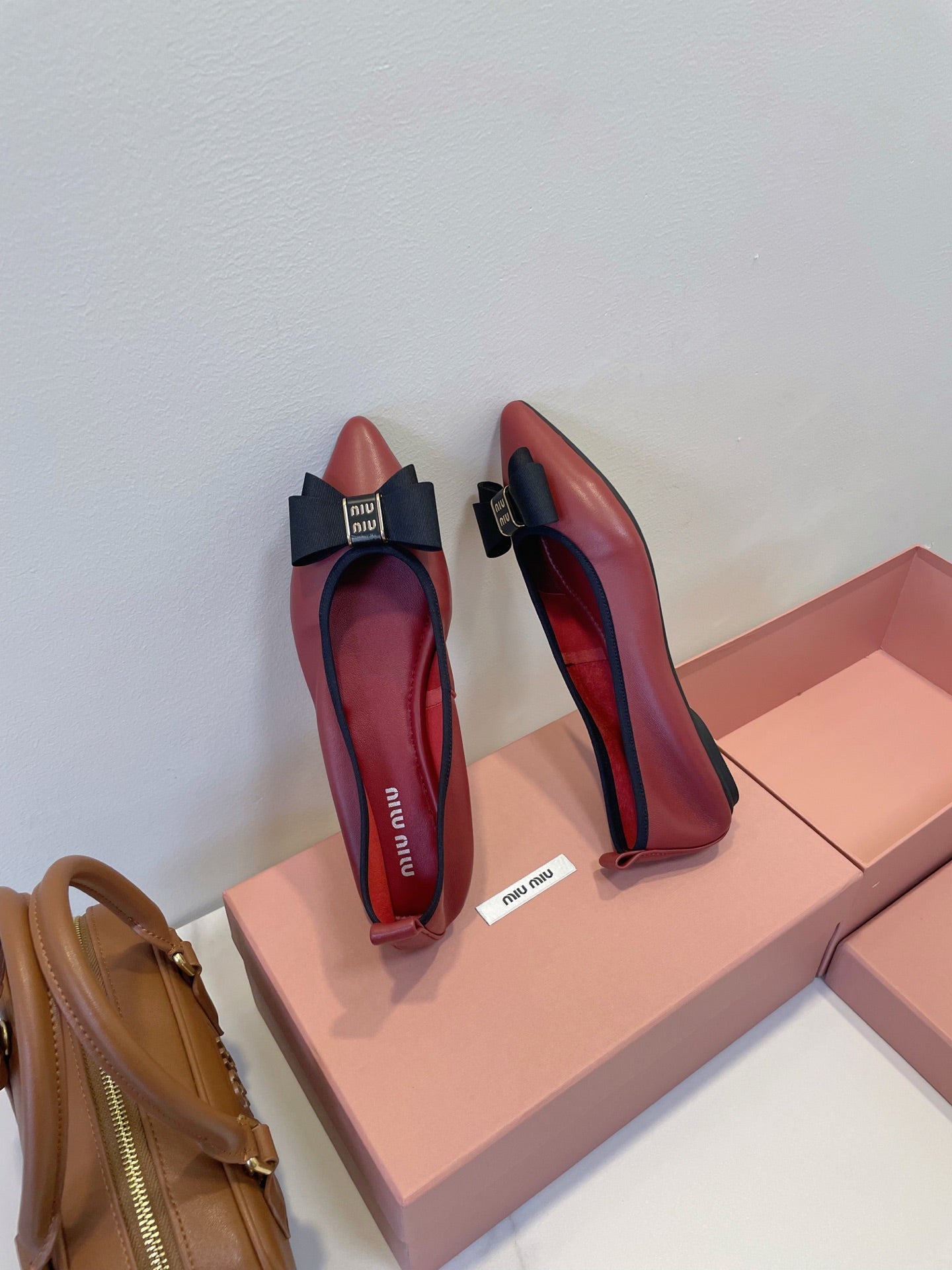 MIUMIU 26S BALLET FLATS IN DARK RED CALFSKIN WITH BOW