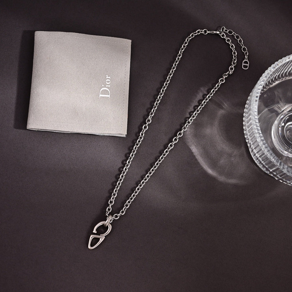 CD 26S CD LOGO CHAIN LINK PENDANT NECKLACE IN SILVER METAL 633196