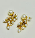 CD 26S PEARL FLORAL CHARM DROP EARRINGS IN GOLD TONE METAL 644372