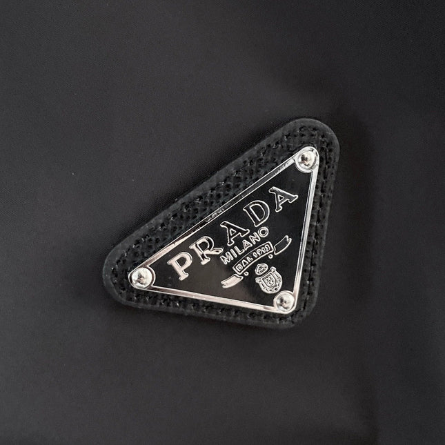 PRADA 26S HOODED JACKET 788