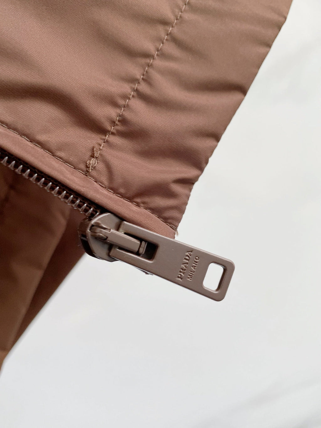 PRADA 26S JACKET 789