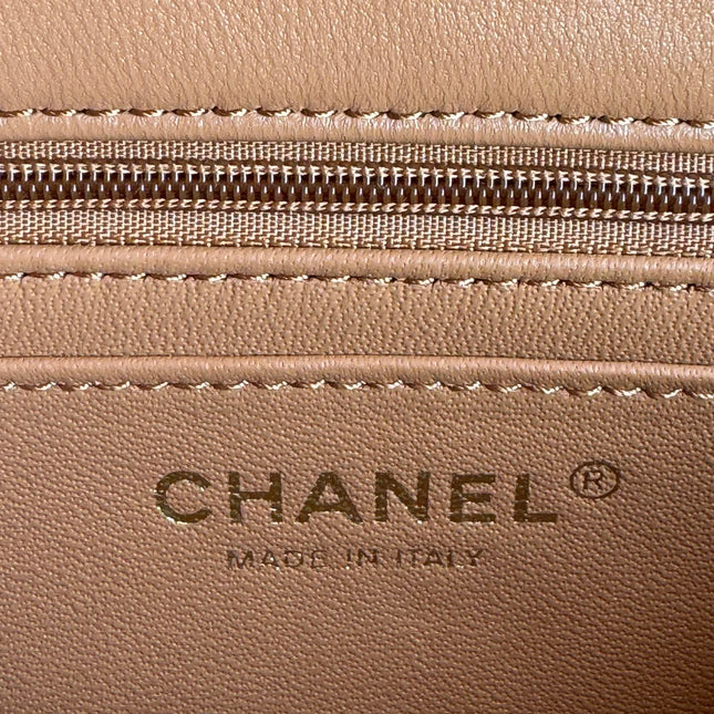 FLAP BAG 20 IN BRONZE BROWN LAMBSKIN WITH HANDLE