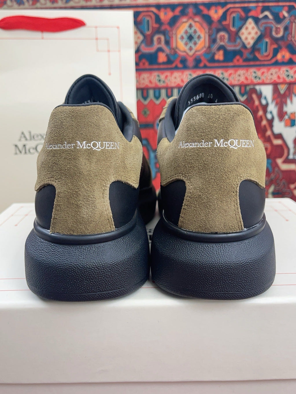 OVERSIZED RETRO SNEAKER IN BLACK CALFSKIN DARK BEIGE SUEDE