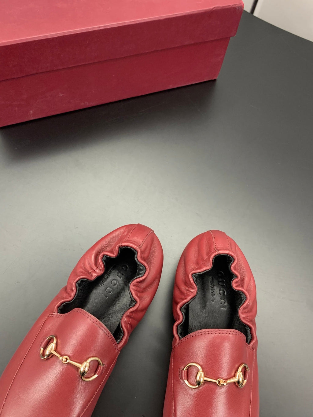 GUCCI 26S LOAFERS IN RED CALFSKIN