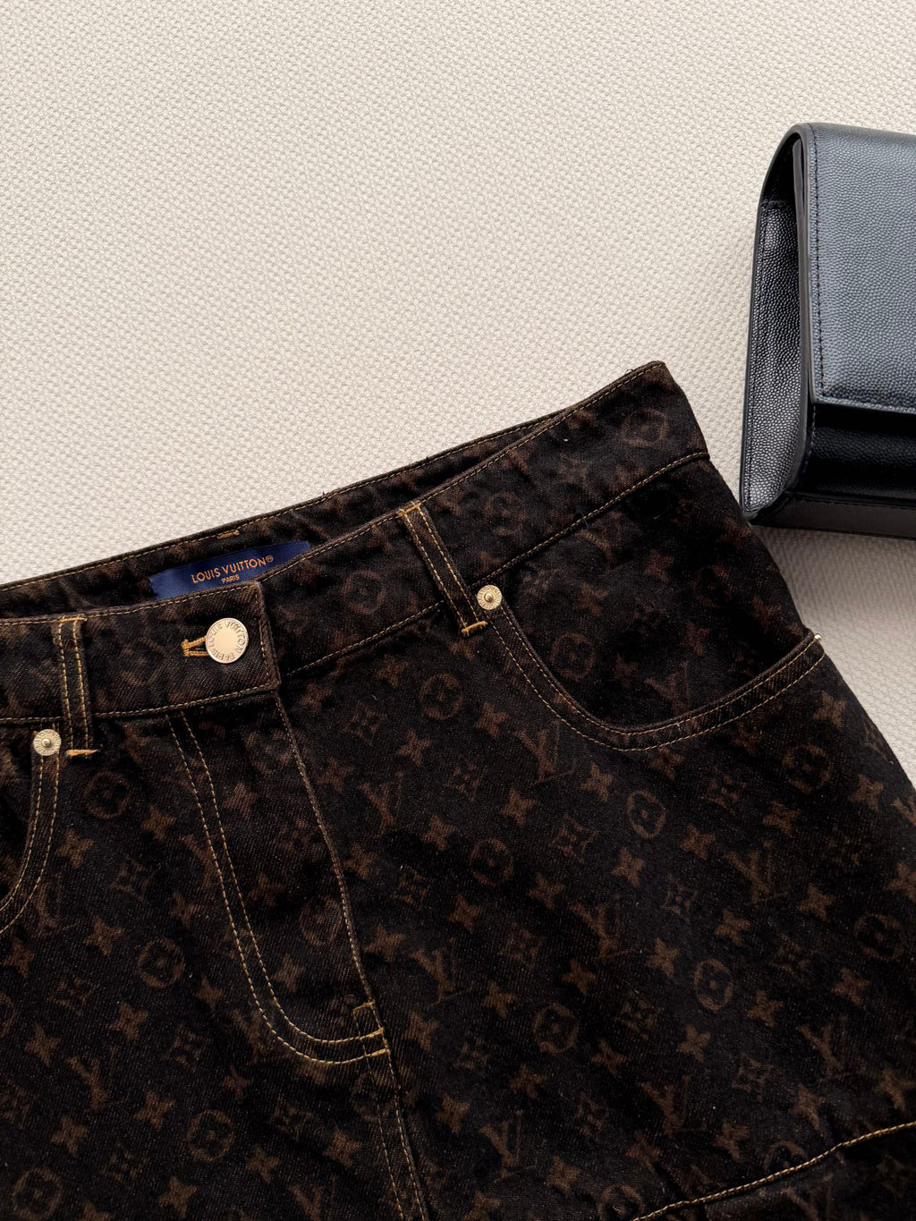 LV 26S SKIRT STYLE 239