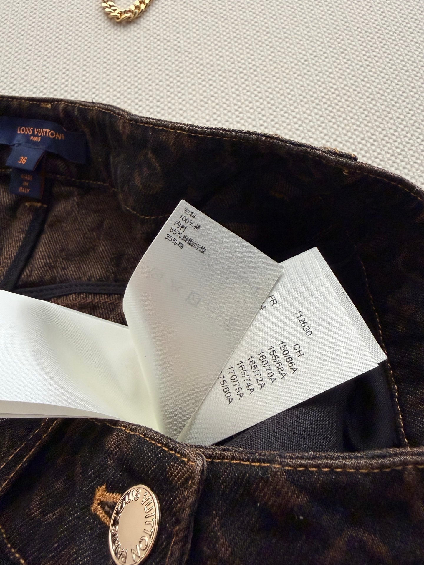 LV 26S SKIRT STYLE 239
