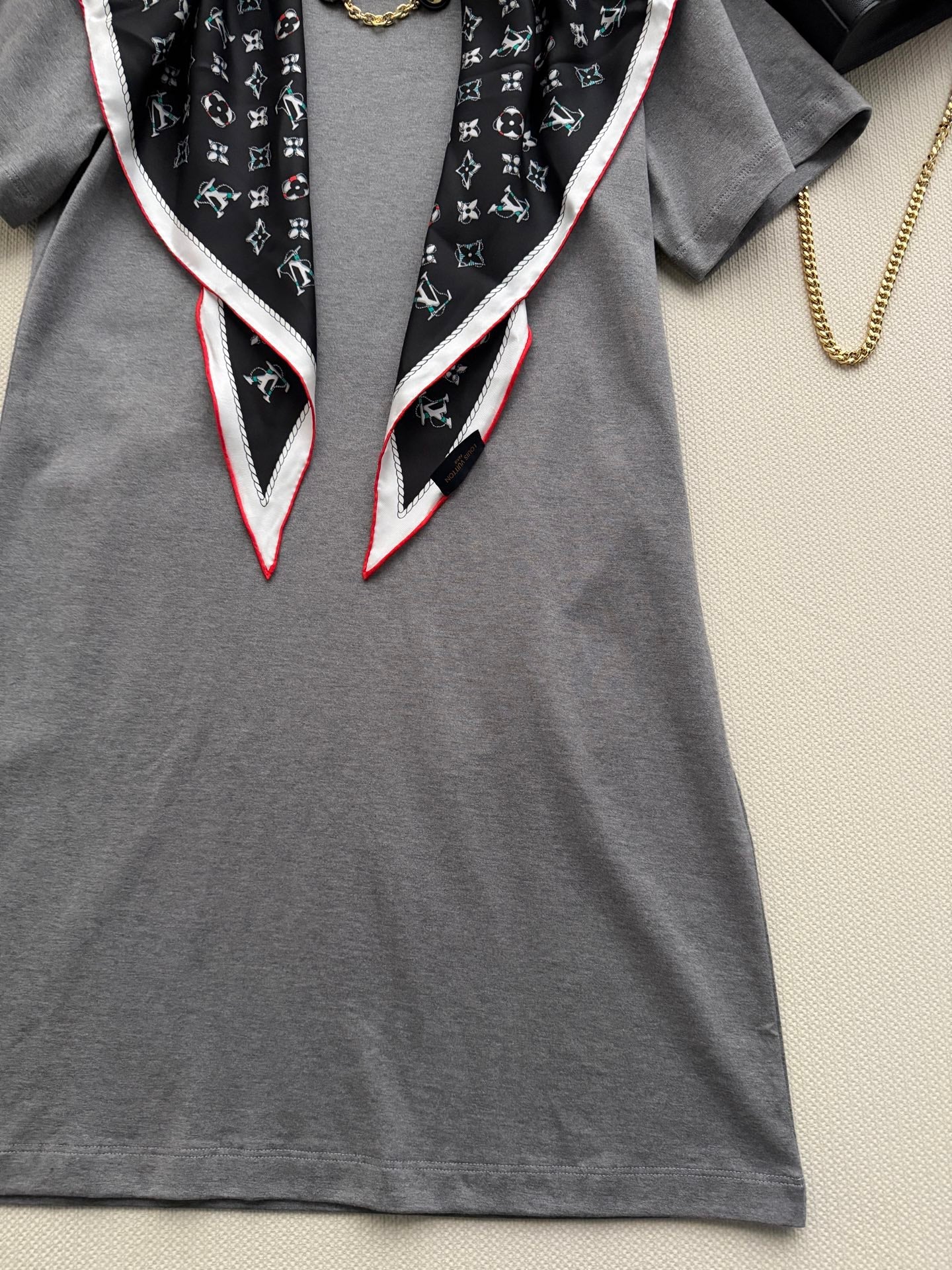 LV 26S DRESS STYLE 197