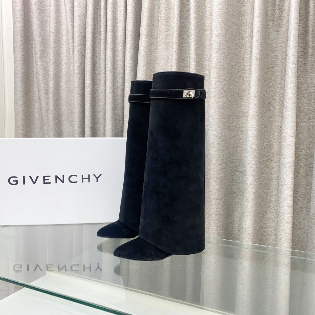 SHARK LOCK BOOTS 95 IN BLACK SUEDE