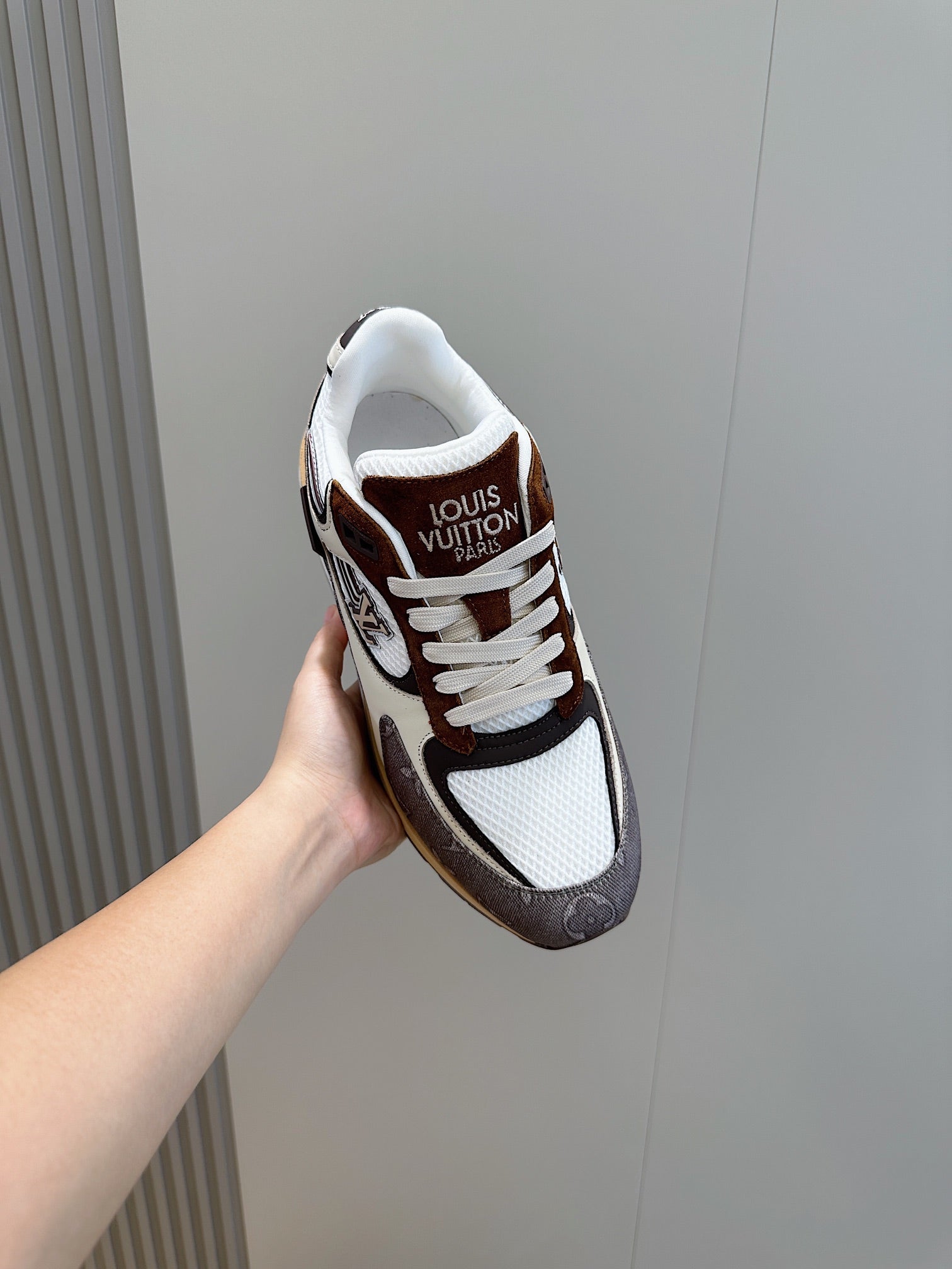 LV RUN AWAY SNEAKERS IN BROWN MESH FABRIC AND SUEDE