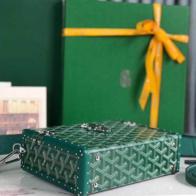 CASSETTE TRUNK BAG 21 IN GREEN GOYARDINE CANVAS & CLAMECY COWHIDE