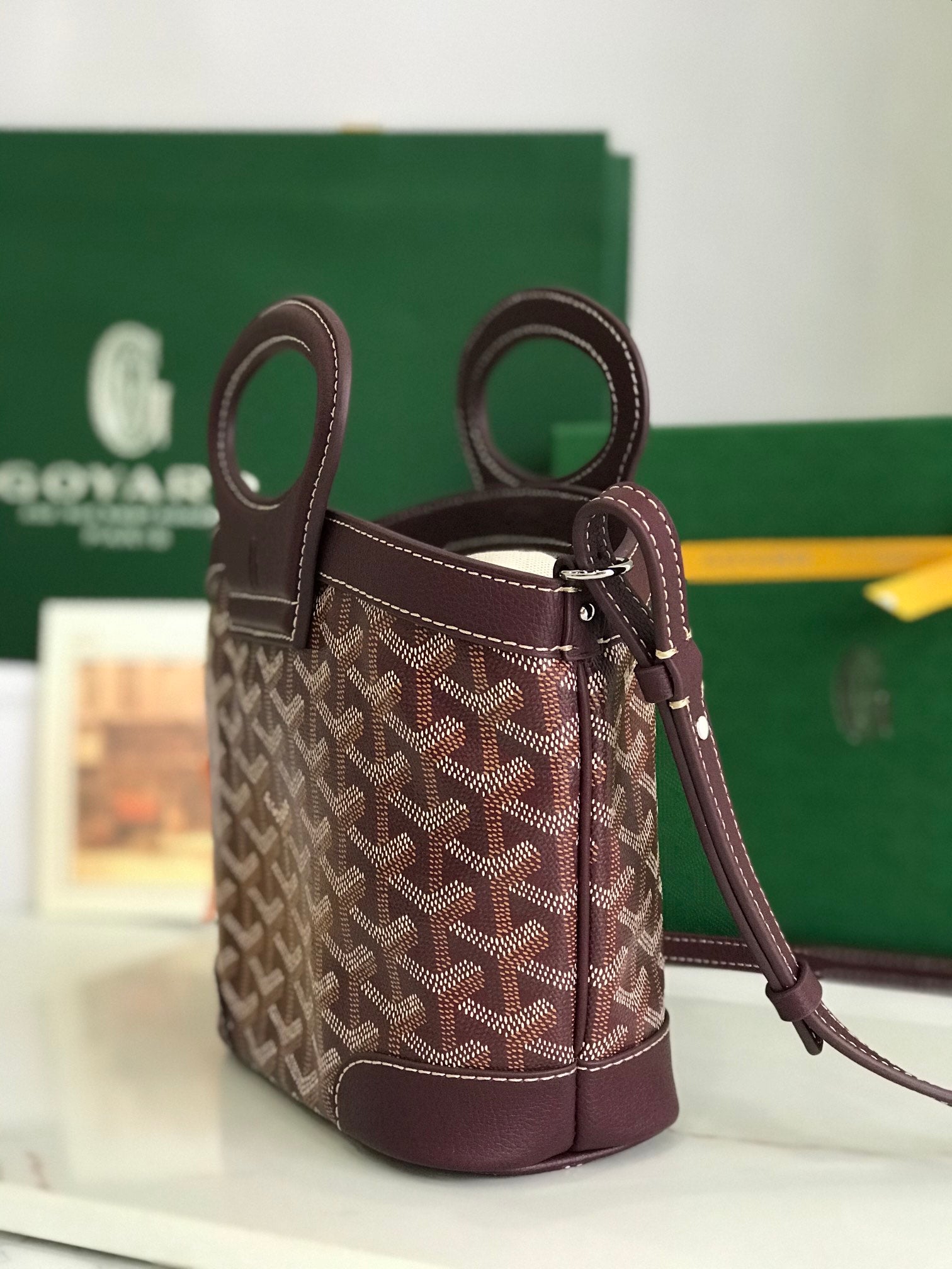 GOYA 26S BELUGA MINI BAG 23MM IN BURGUNDY BROWN GOYARDINE CANVAS AND CALFSKIN