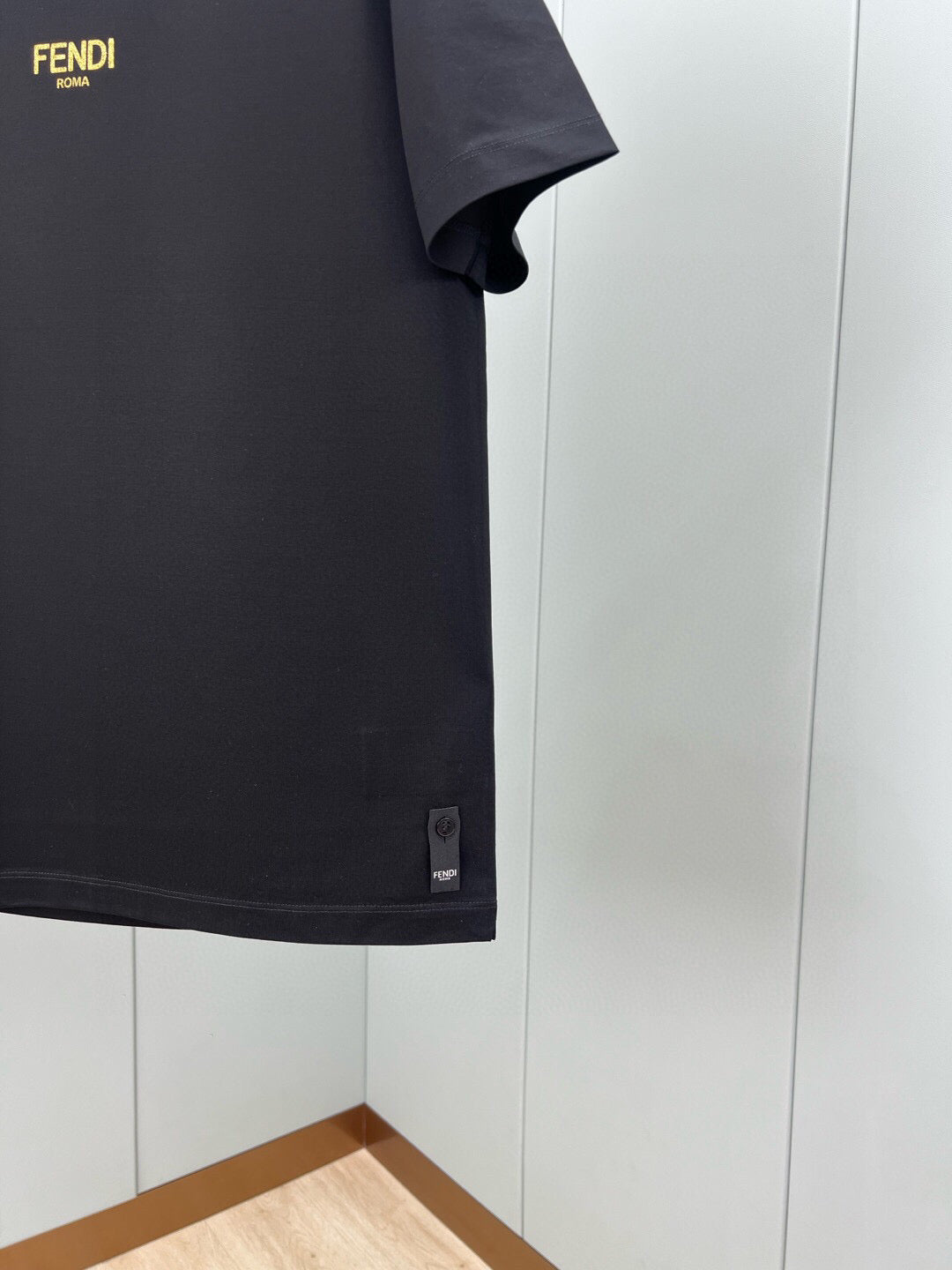 FENDI 26S SHORT SLEEVE T-SHIRT 042