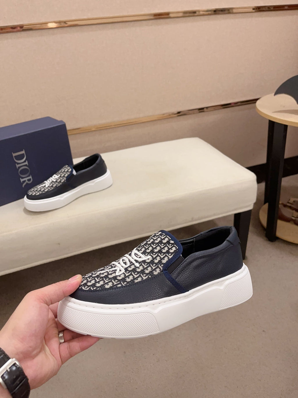 CD B23 SLIP ON NAVY CALFSKIN AND JACQUARD