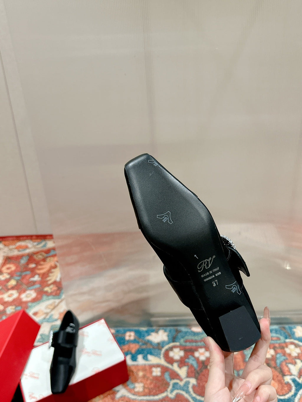 MARY JANES IN BLACK SATIN WITH CRYSTAL SQUARE BUCKLE