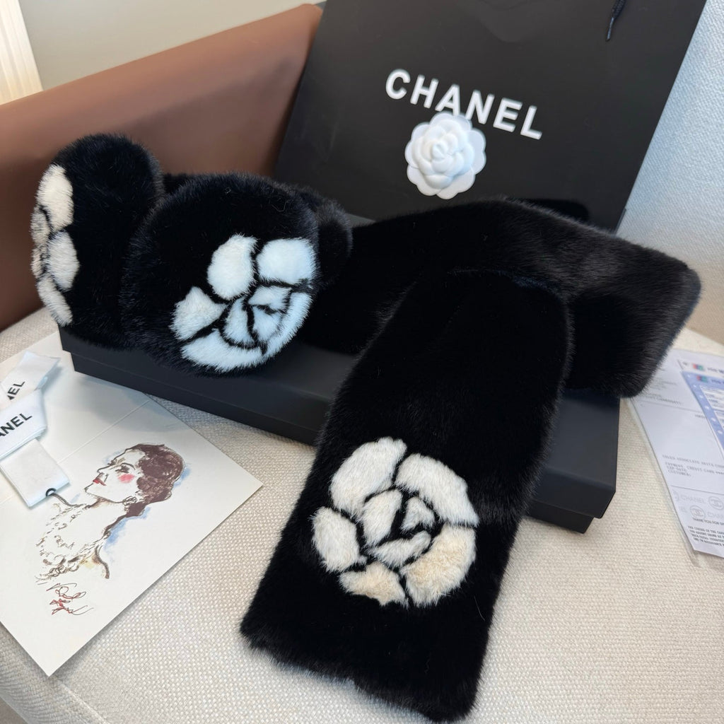 CHANEL 25S SKI EARMUFFS 831586