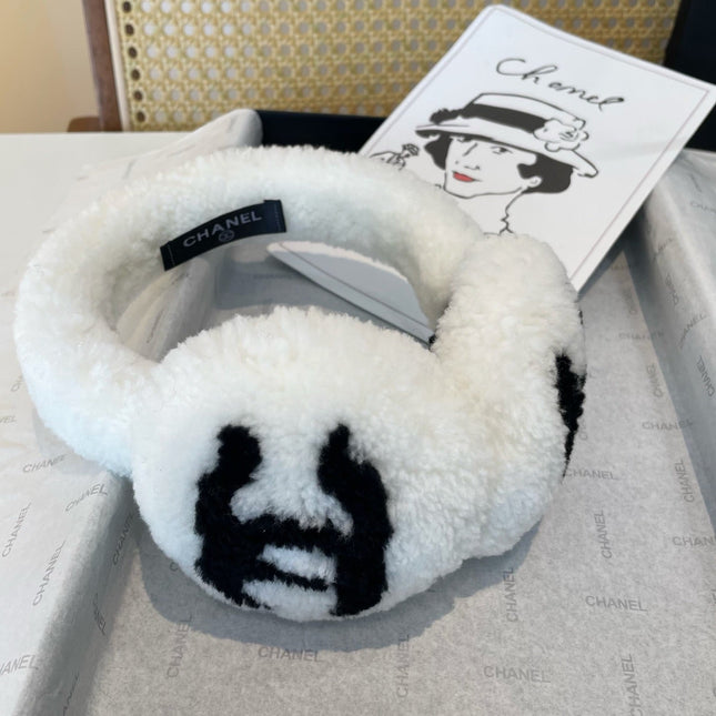 CHANEL 25S SKI EARMUFFS 844870