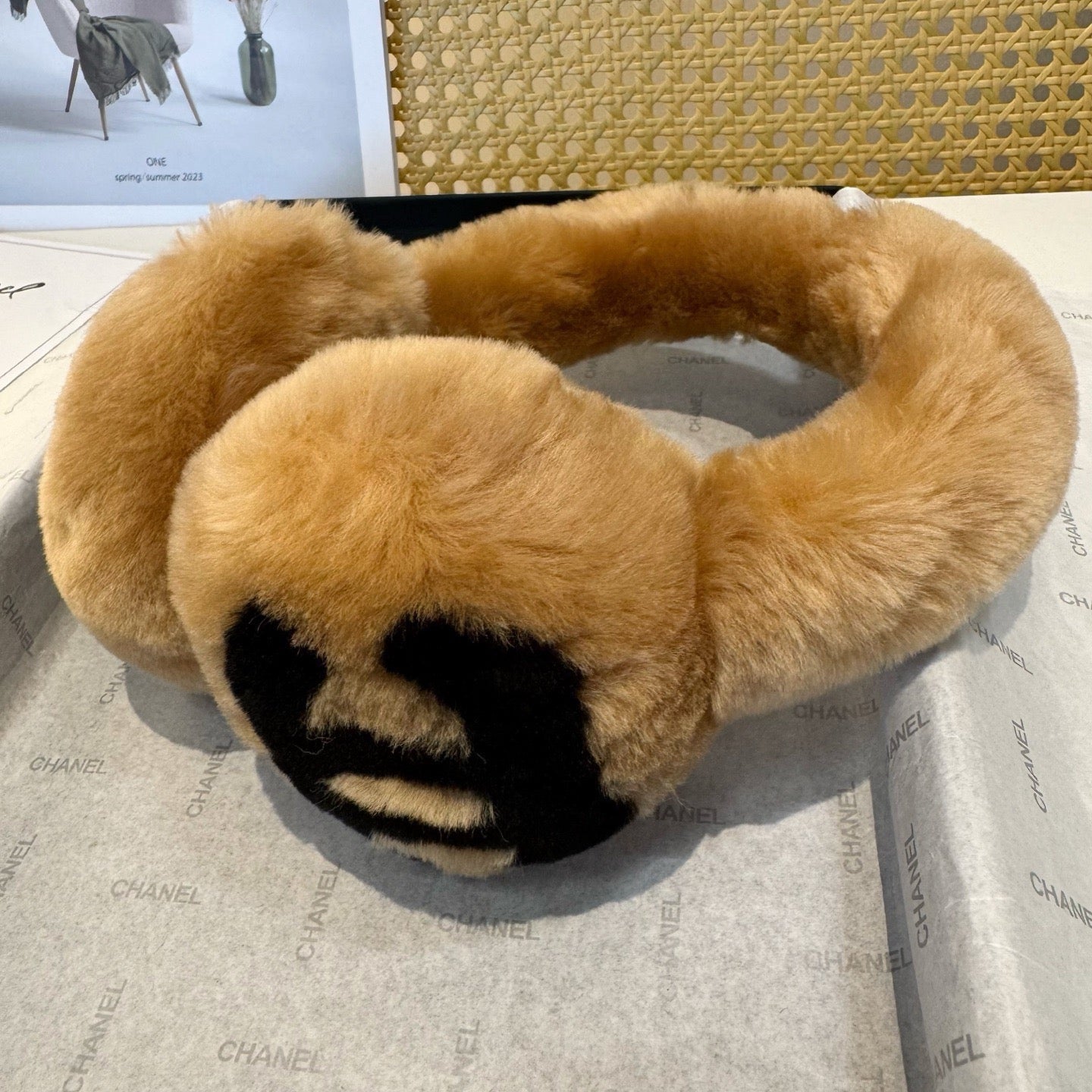 CHANEL 25S SKI EARMUFFS 928816