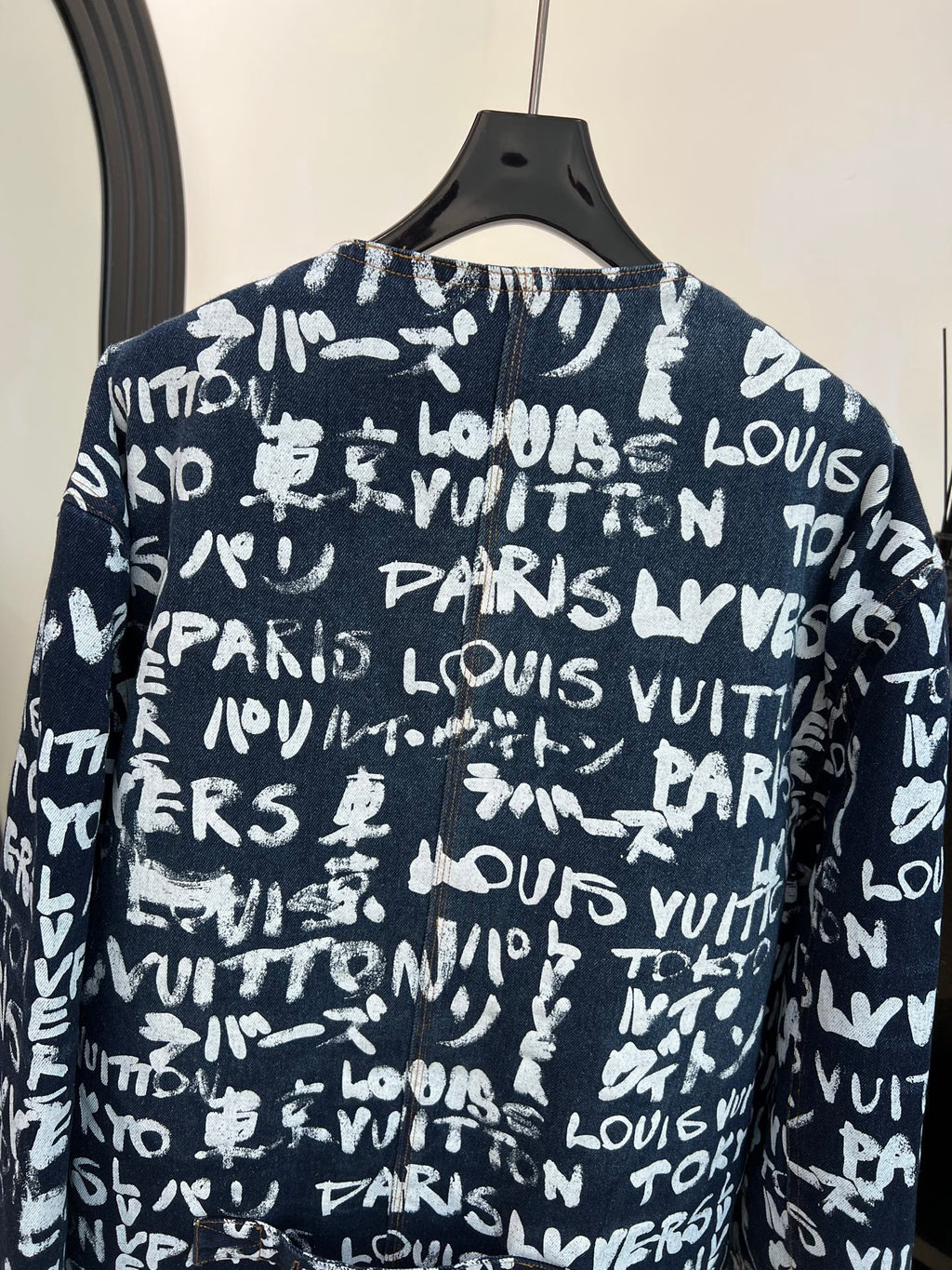 LV 25S JACKET 0162
