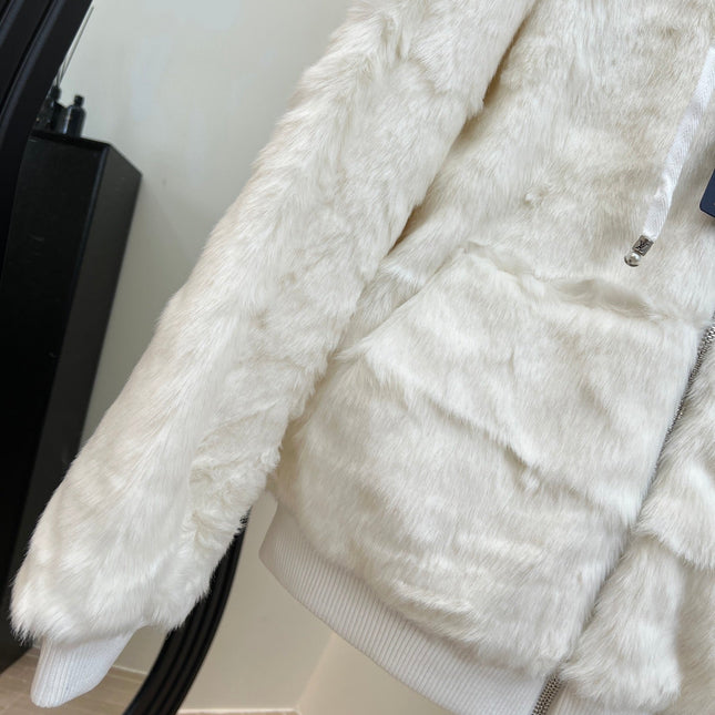 LV 25S FUR COAT 0160