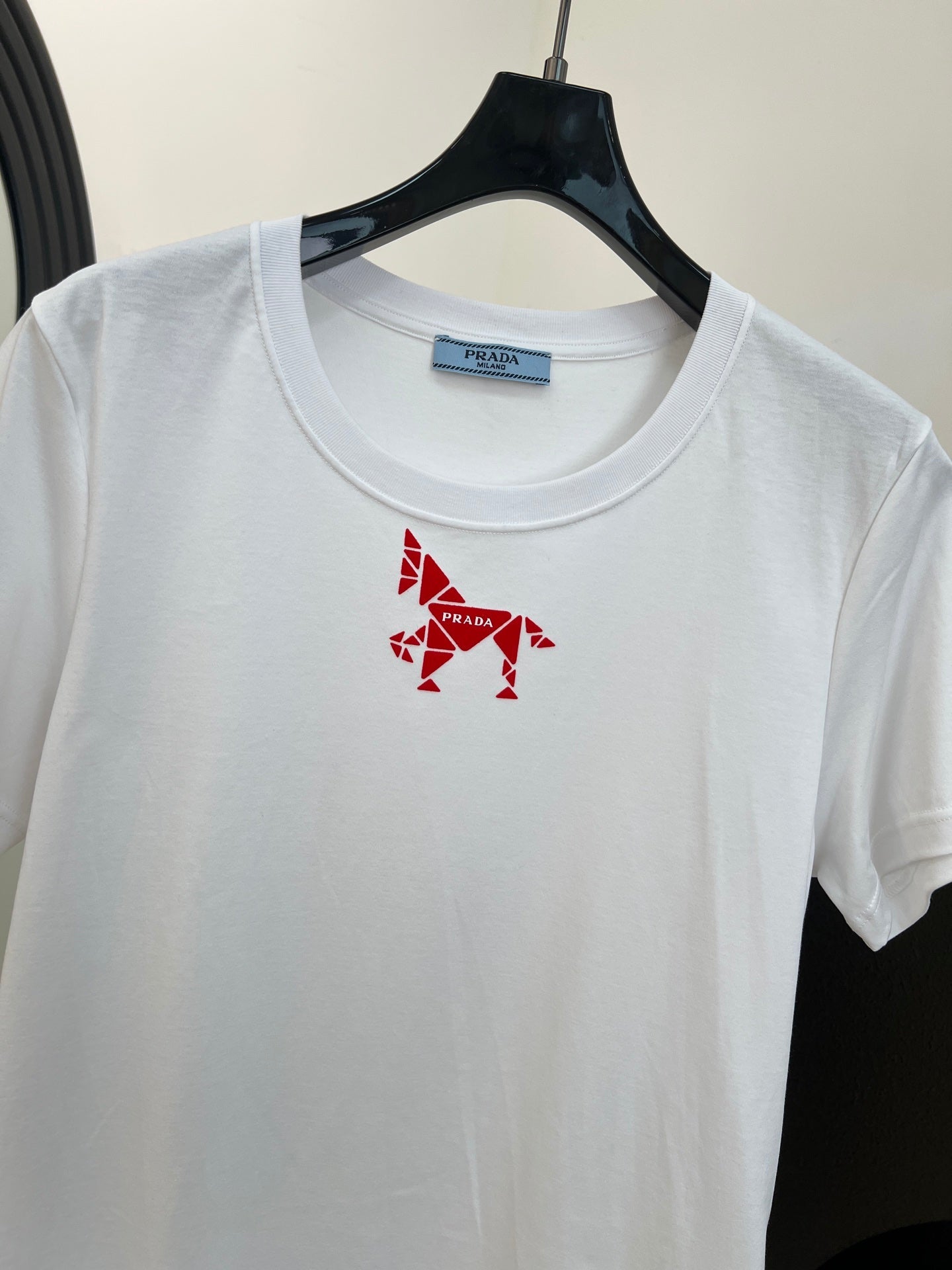 PRADA 26S SHORT SLEEVED T-SHIRT 707