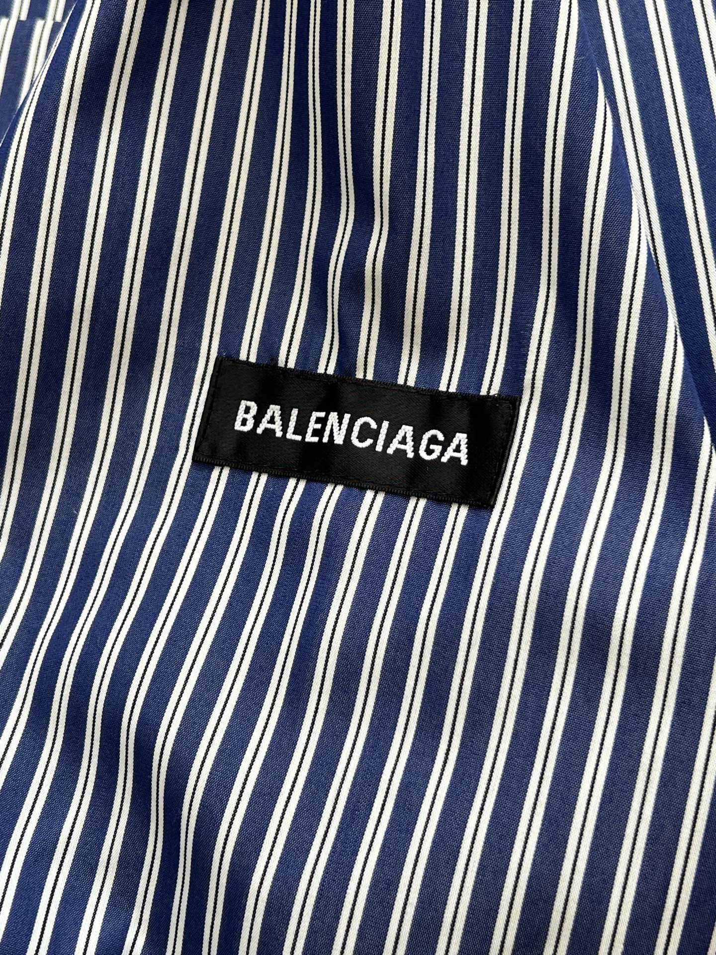 BALENCIAGA 26S STRIPED SHIRT 021
