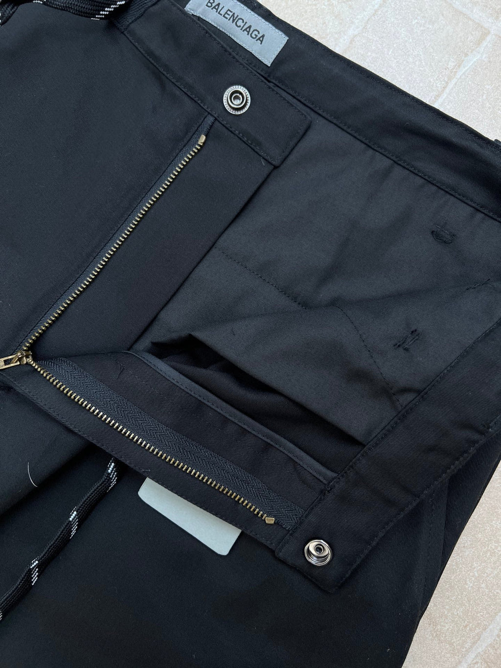 BALENCIAGA 26S WIDE LEG PANTS 003