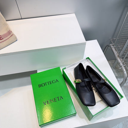 BOTTEGA VENETA 26S SQUARE-TOE MARY JANES IN BLACK LAMBSKIN